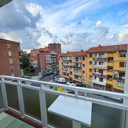 Апартаменти Bilbao/Cruces A 10'Bilbao/5' Bec Баракальдо Екстер'єр фото